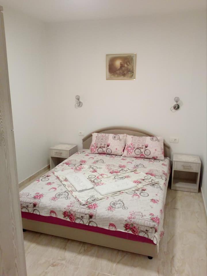 Apartmani M&V Sutomore Buitenkant foto