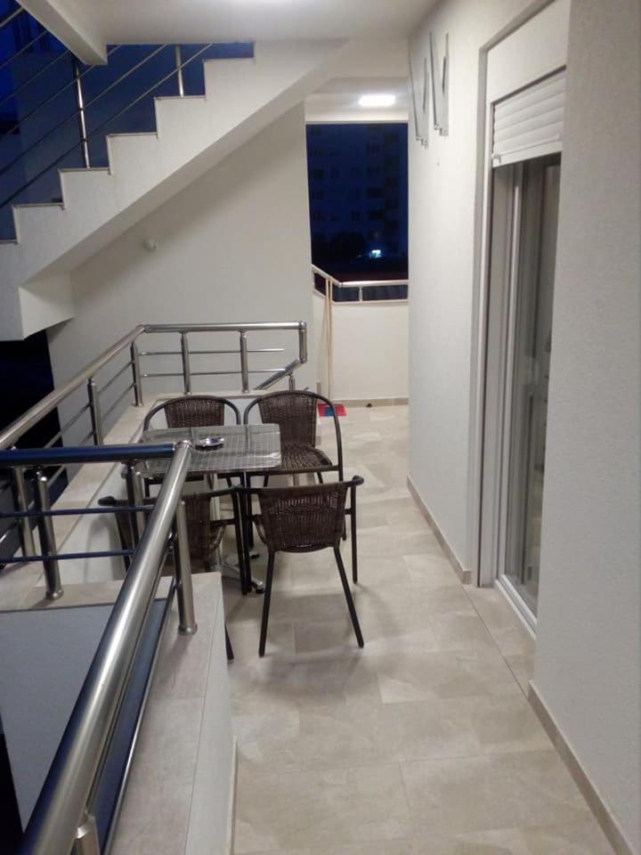 Apartmani M&V Sutomore Buitenkant foto