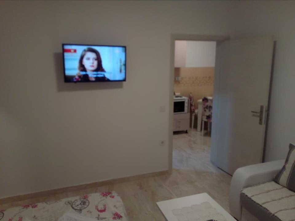 Apartmani M&V Sutomore Buitenkant foto